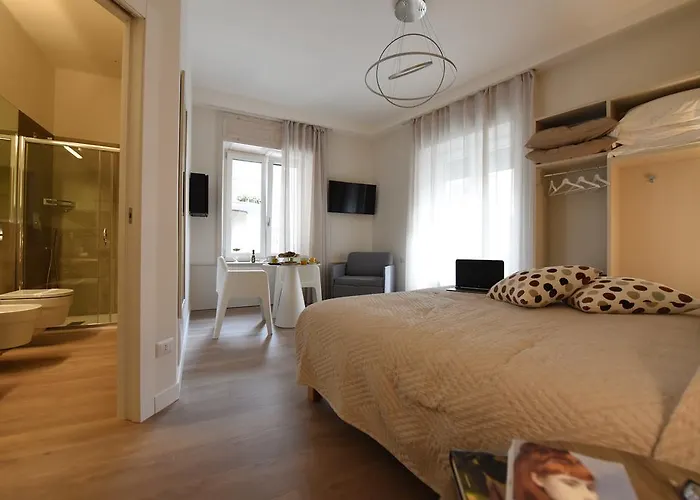 Πανσιόν Nicola's Luxury