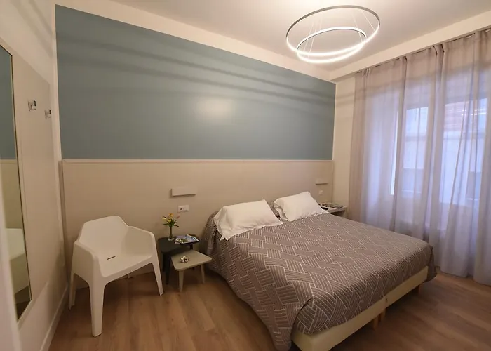 Nicola's Luxury Πανσιόν